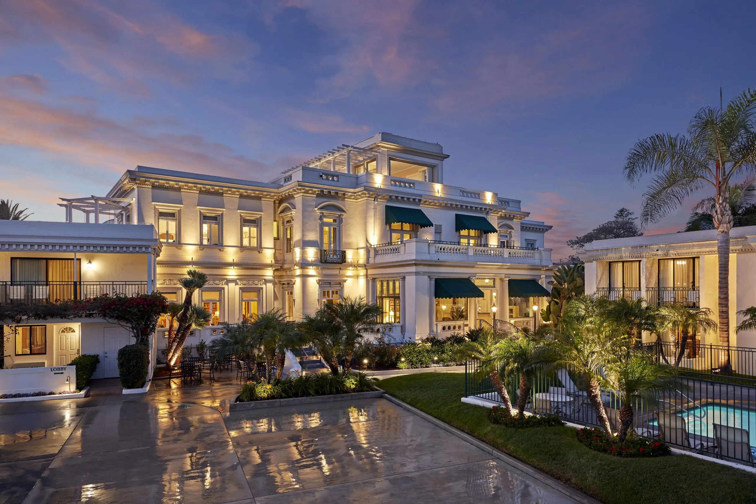 Glorietta Bay Inn Coronado Island - romantic hotels in San Diego; best hotel in San Diego for honeymoon